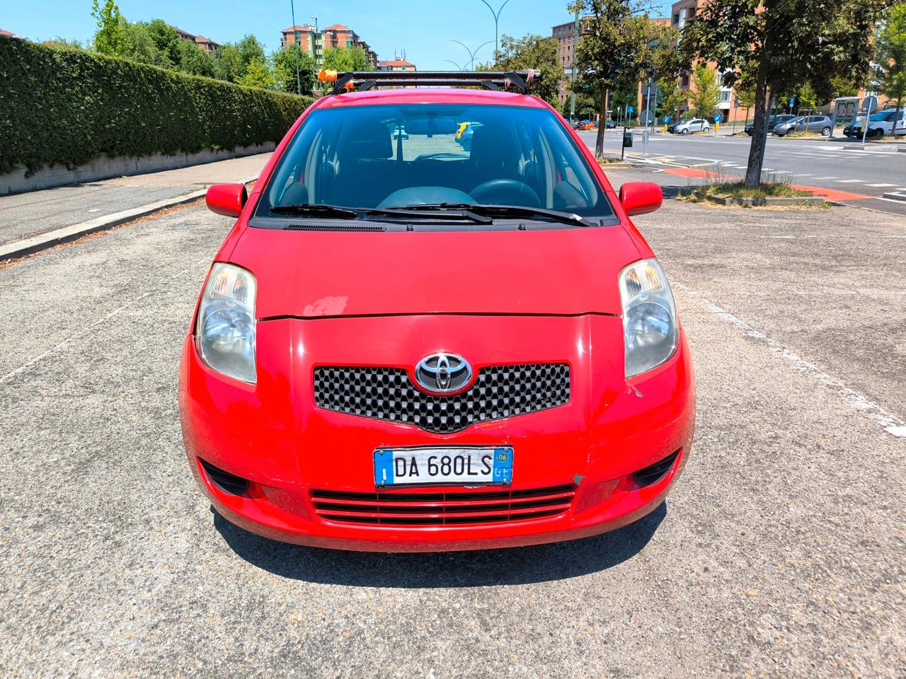 Toyota Yaris 1.0 5 porte Sol