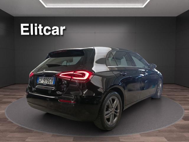 MERCEDES-BENZ A 180 Automatic Business