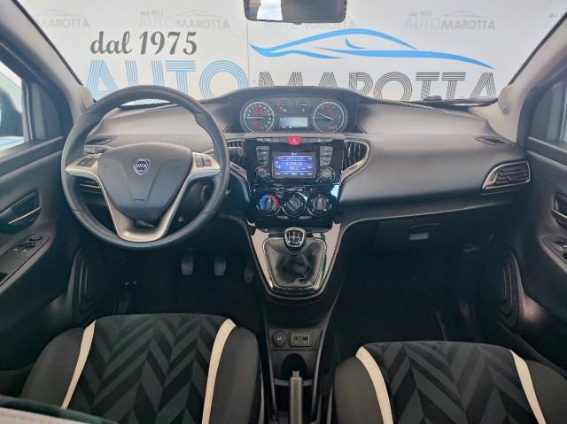 Lancia Ypsilon 1.2 Gold 69cv