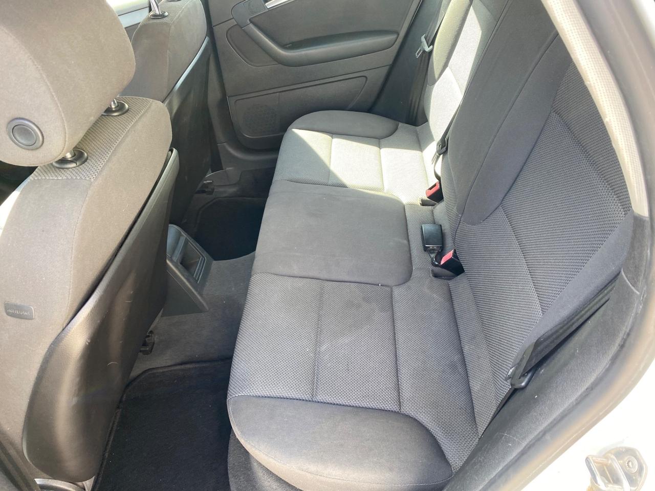 Audi A3 1.6 TDI 105 CV CR Ambition ok neopatentati