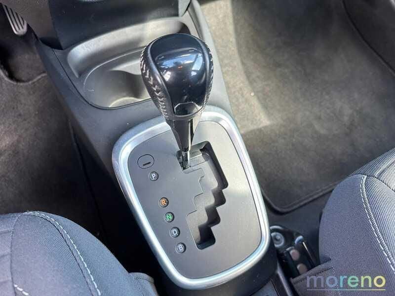 Toyota Yaris 1.5 hybrid Active