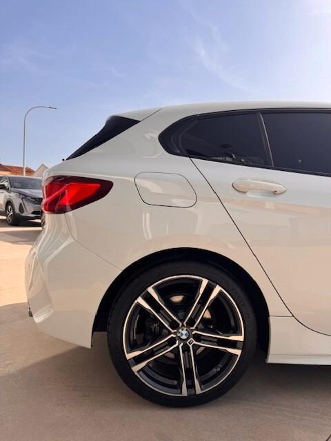 Bmw 118d 150cv .autom. Msport 2021 *78000km*