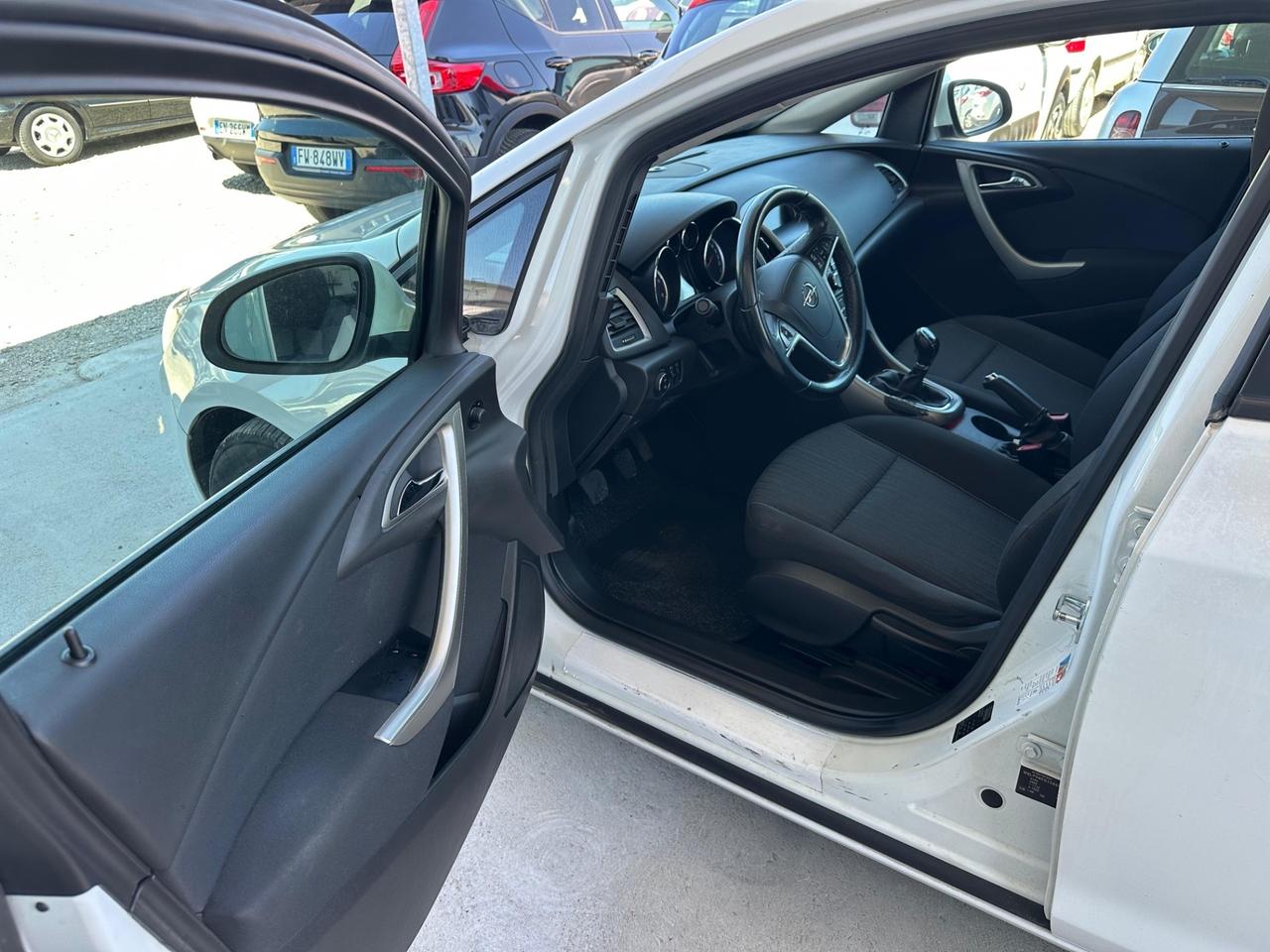 Opel Astra 1.7 CDTI 110CV Sports Tourer Elective