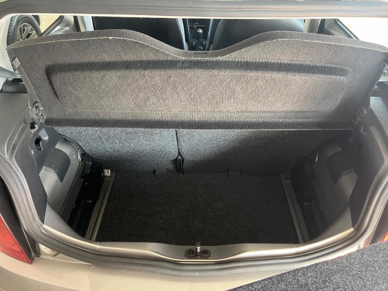 Volkswagen up! 1.0 75 CV 5p. move up!