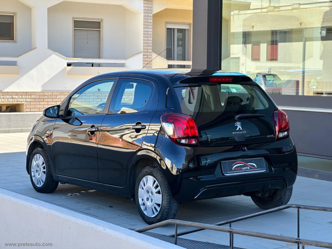 PEUGEOT 108 VTi 68 5p. Allure