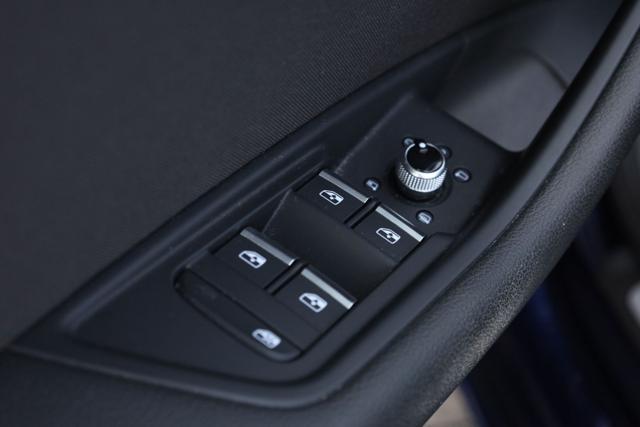 AUDI A4 Avant 35 TDI S-Line S tronic Sline edition