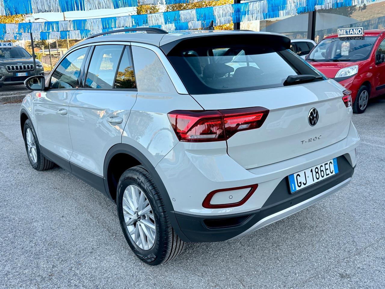 " DA VETRINA " Volkswagen T-Roc 2.0 TDI SCR Style