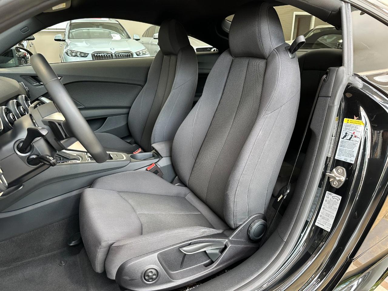 Audi TT Coupe 45 2.0 tfsi s-tronic-Matrix-19"-Camera-Carplay-Keyless