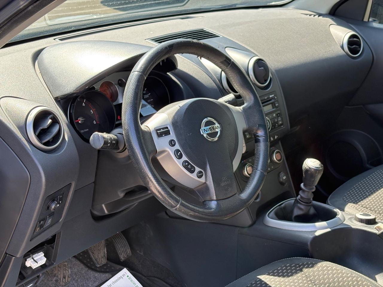 Nissan Qashqai 2.0 dCi DPF 4WD Tekna