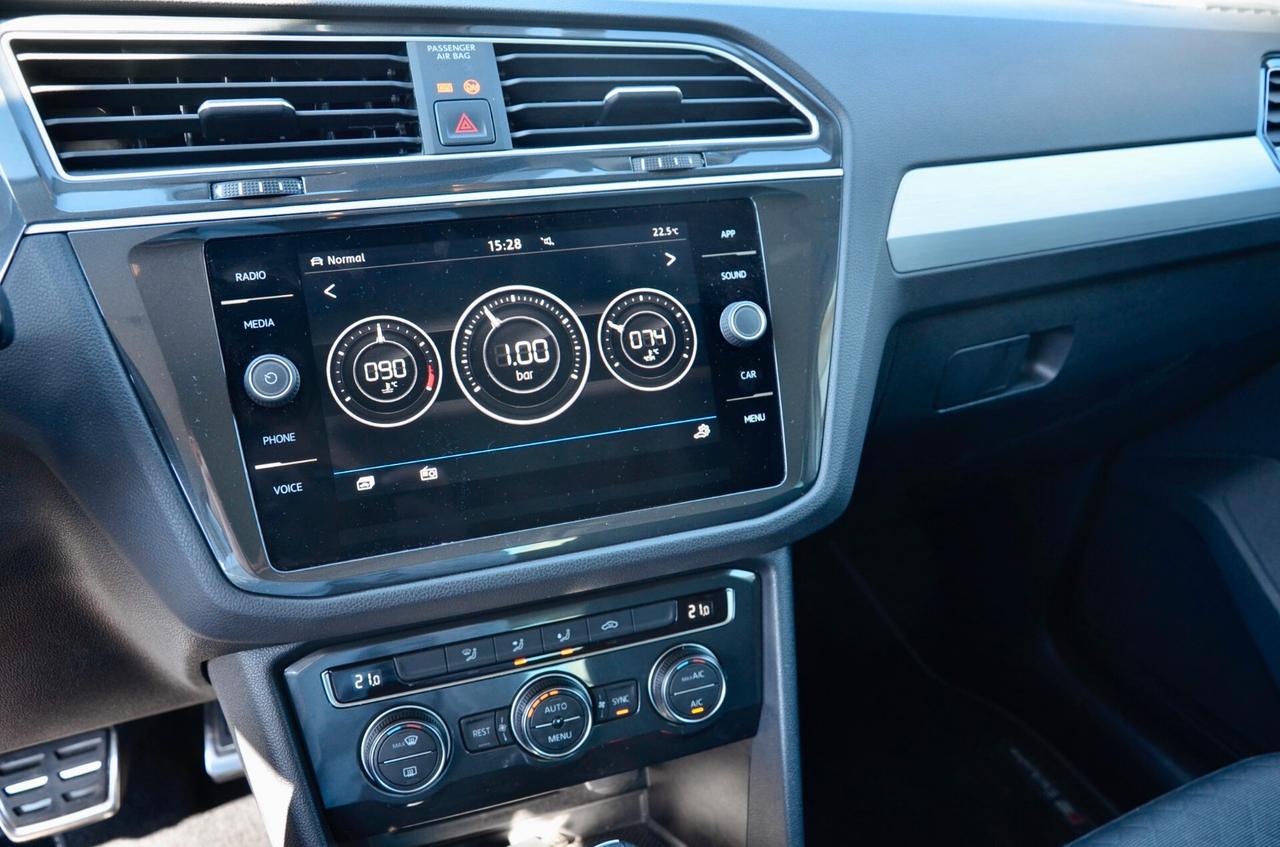VOLKSWAGEN TIGUAN 2.0 TDI ADVANCED R-LINE 150cv DSG, UFF ITALIANA, EURO 6D, FARI LED, APPLE ANDROID, PERMUTE