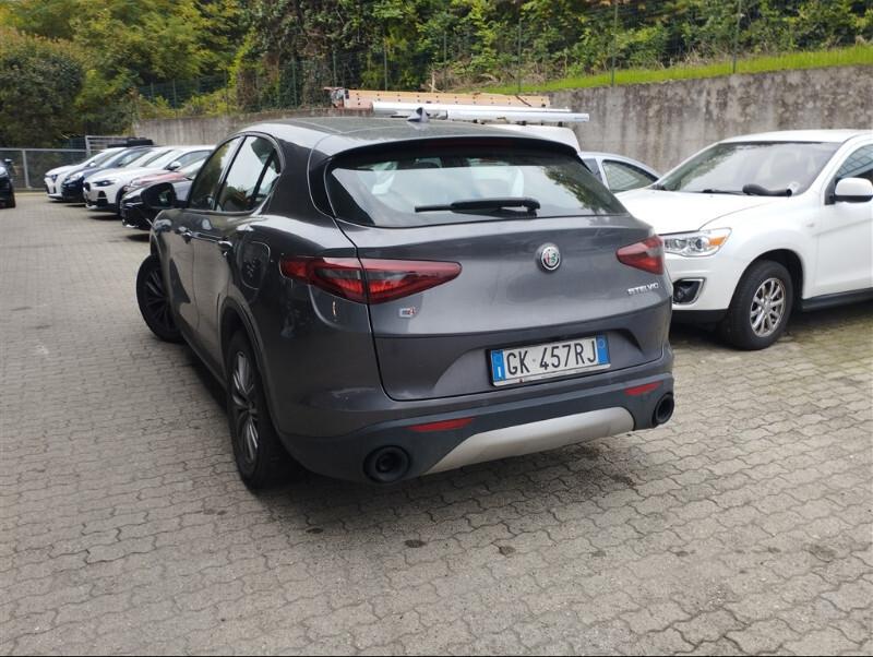 Alfa Romeo Stelvio 2.2 TDI 190CV Q4 AUTOM.+PDC+PRIVACY+NAVI+FULL LED