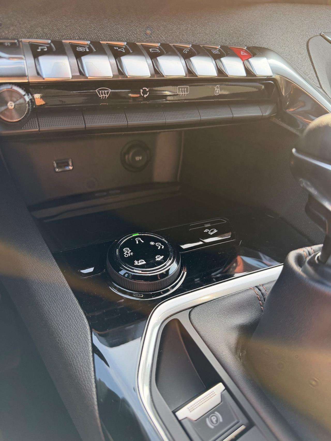 Peugeot 3008 BlueHDi 130 S&S EAT8 GT Line