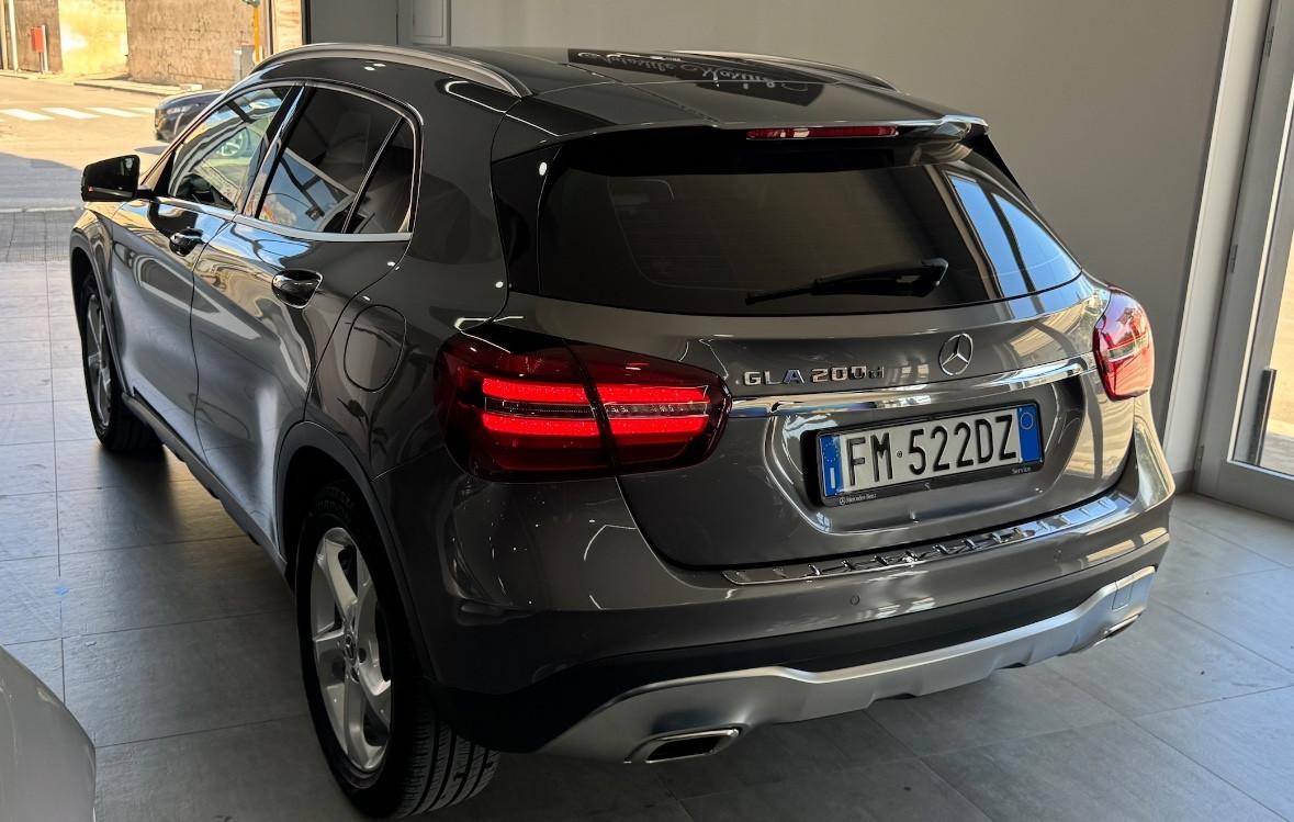 Mercedes-benz GLA 200 d Automatic Sport-2017