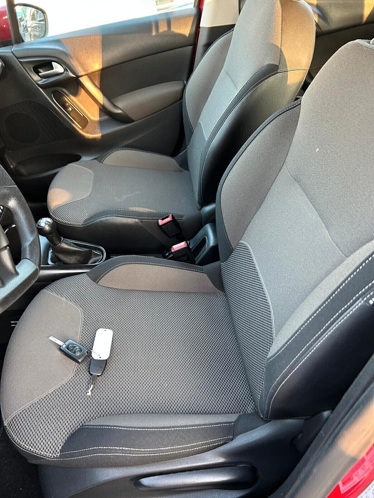 Citroen C3 1.0 VTi 68 Attraction OK neo patentati