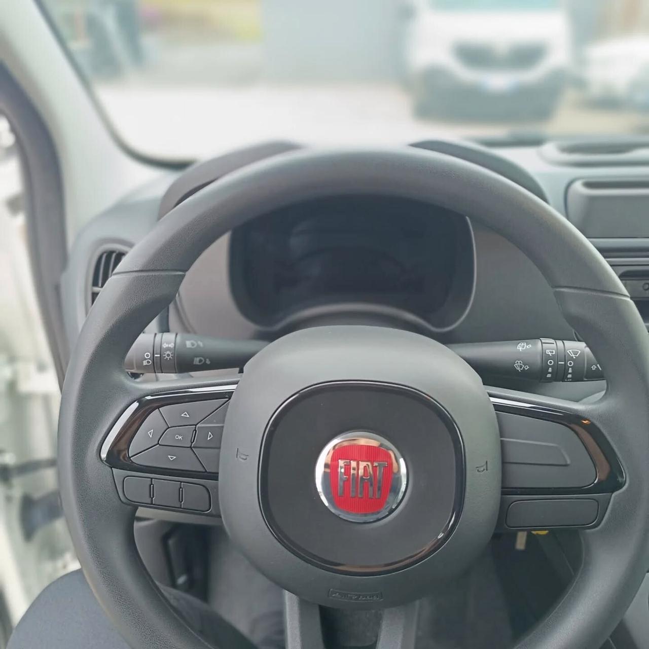 Fiat Panda 1.0 S&S Hybrid Pandina KM0 PRONTA CONSEGNA