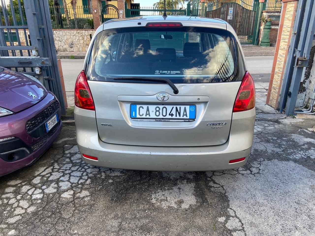 Toyota Corolla 1.6i 16V cat 5 porte Sol