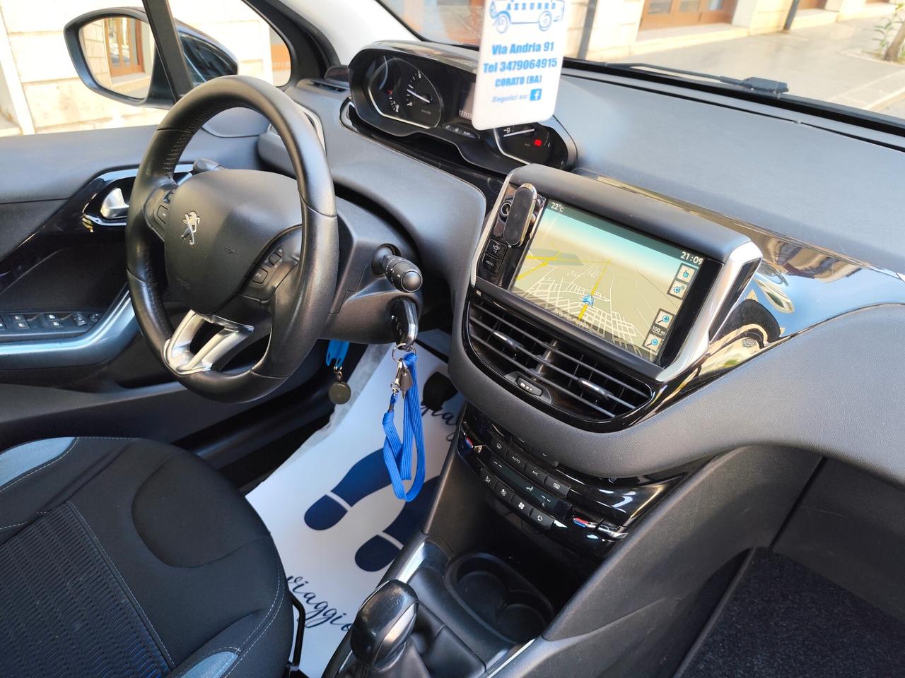 Peugeot 208 1.4 HDi 68CV ALLURE NAVI