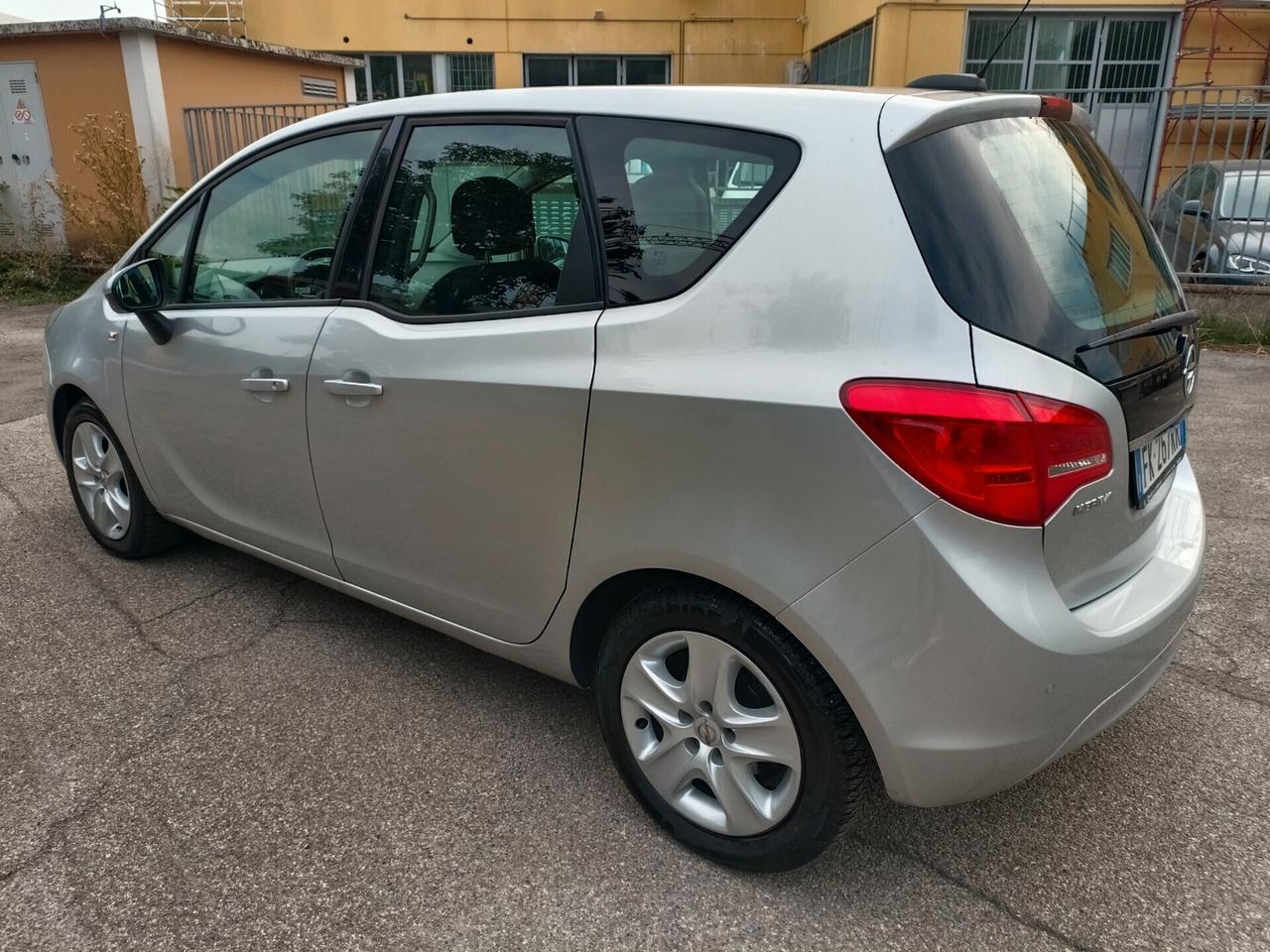 Opel Meriva 1.4 Turbo GPL Cosmo