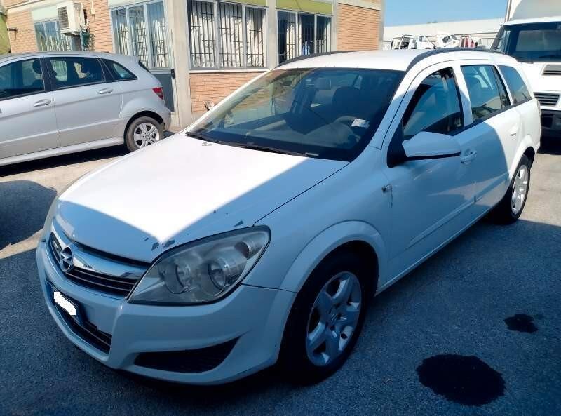 Opel Astra 1.7 CDTI 110CV S.W. AUTOCARRO
