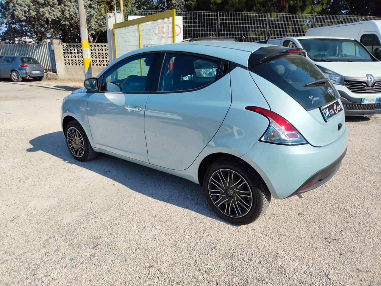 Lancia Ypsilon 1.2 69 CV 5 porte GPL Gold