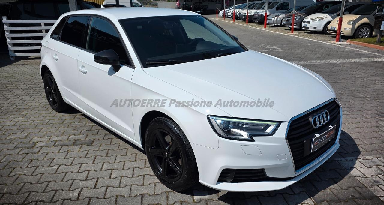 Audi A3 1.6 TDI 116 CV Business