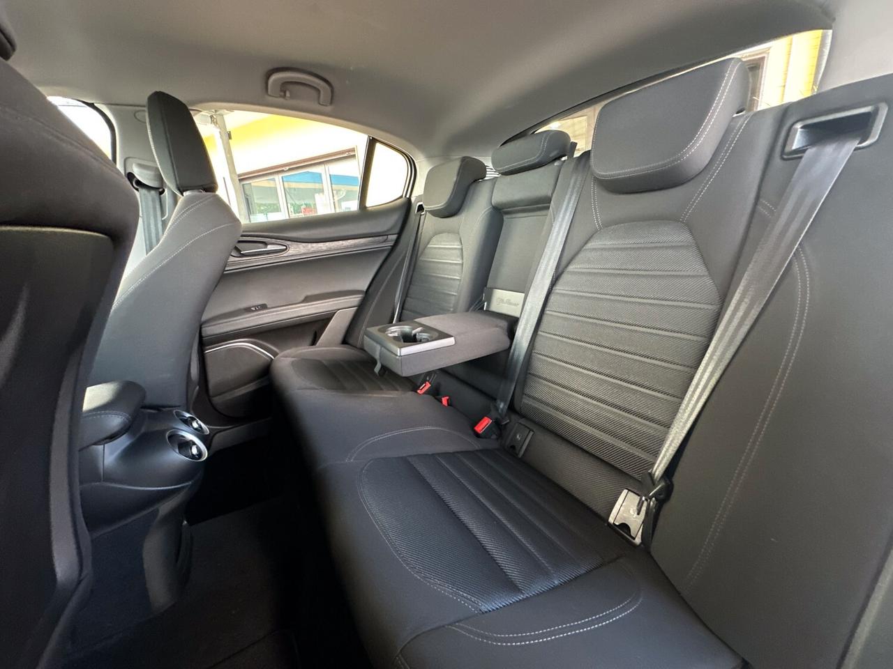 Alfa Romeo Stelvio 2.2 Turbodiesel 190 CV AT8 Q4 Business