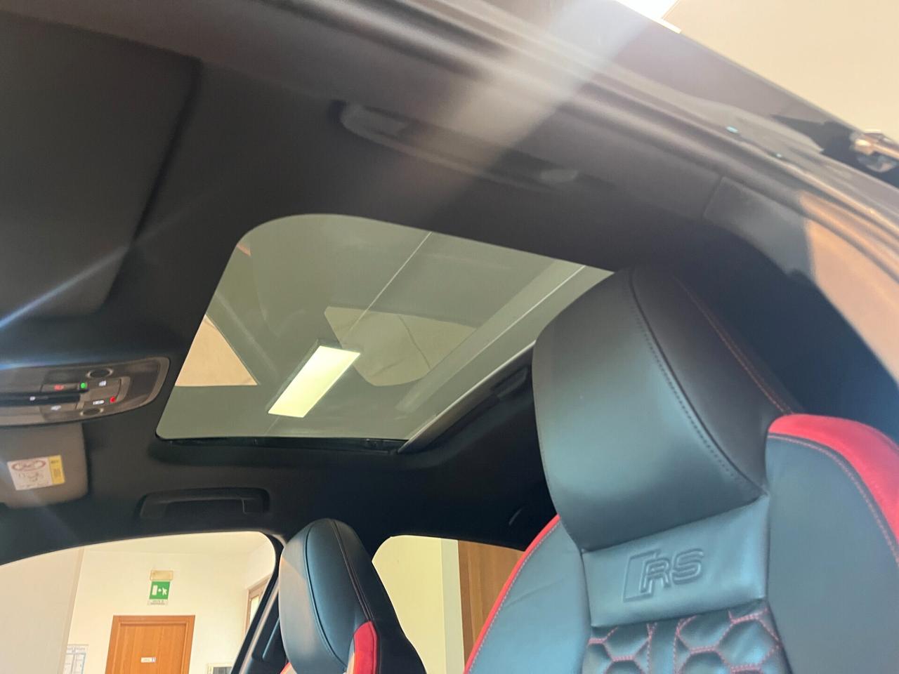 Audi A3 RS 3 Sedan TFSI quattro S tronic