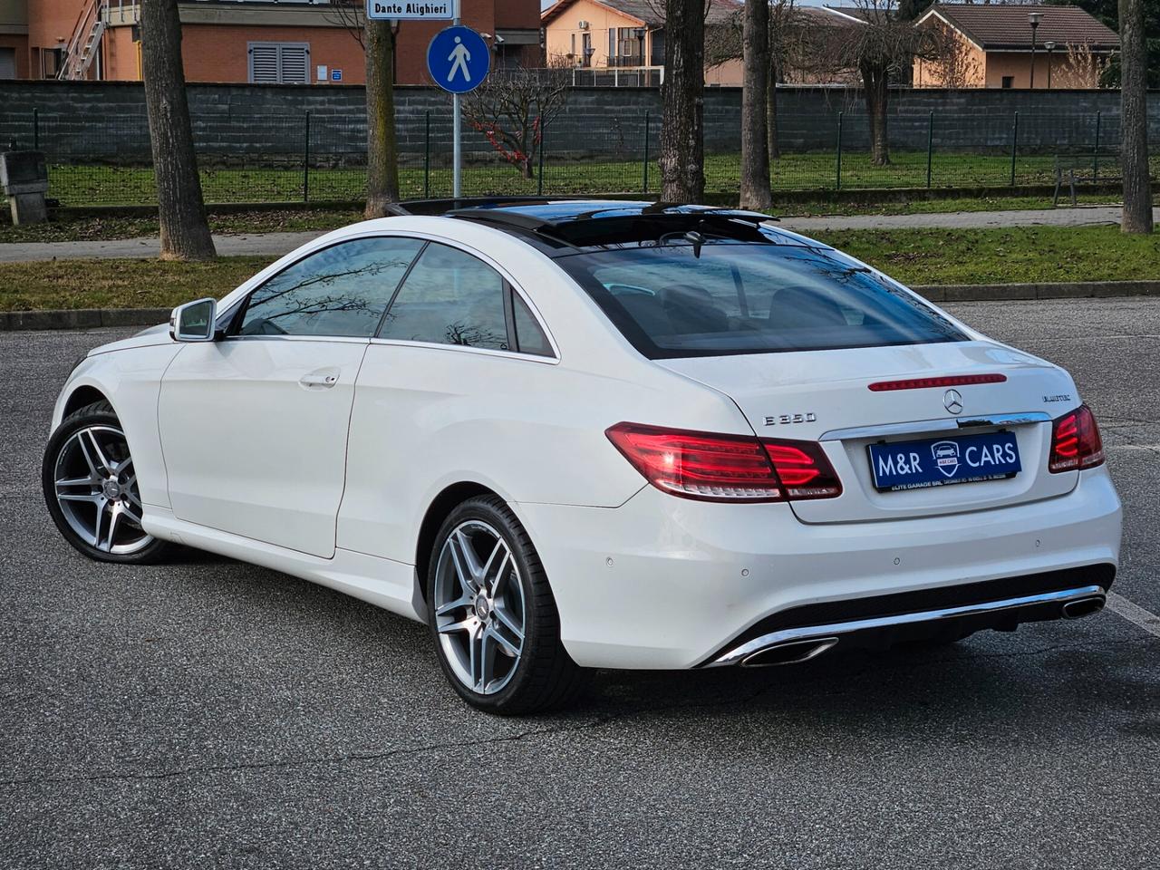 Mercedes-benz E 350 Coupé PAK AMG 9G TRONIC E6