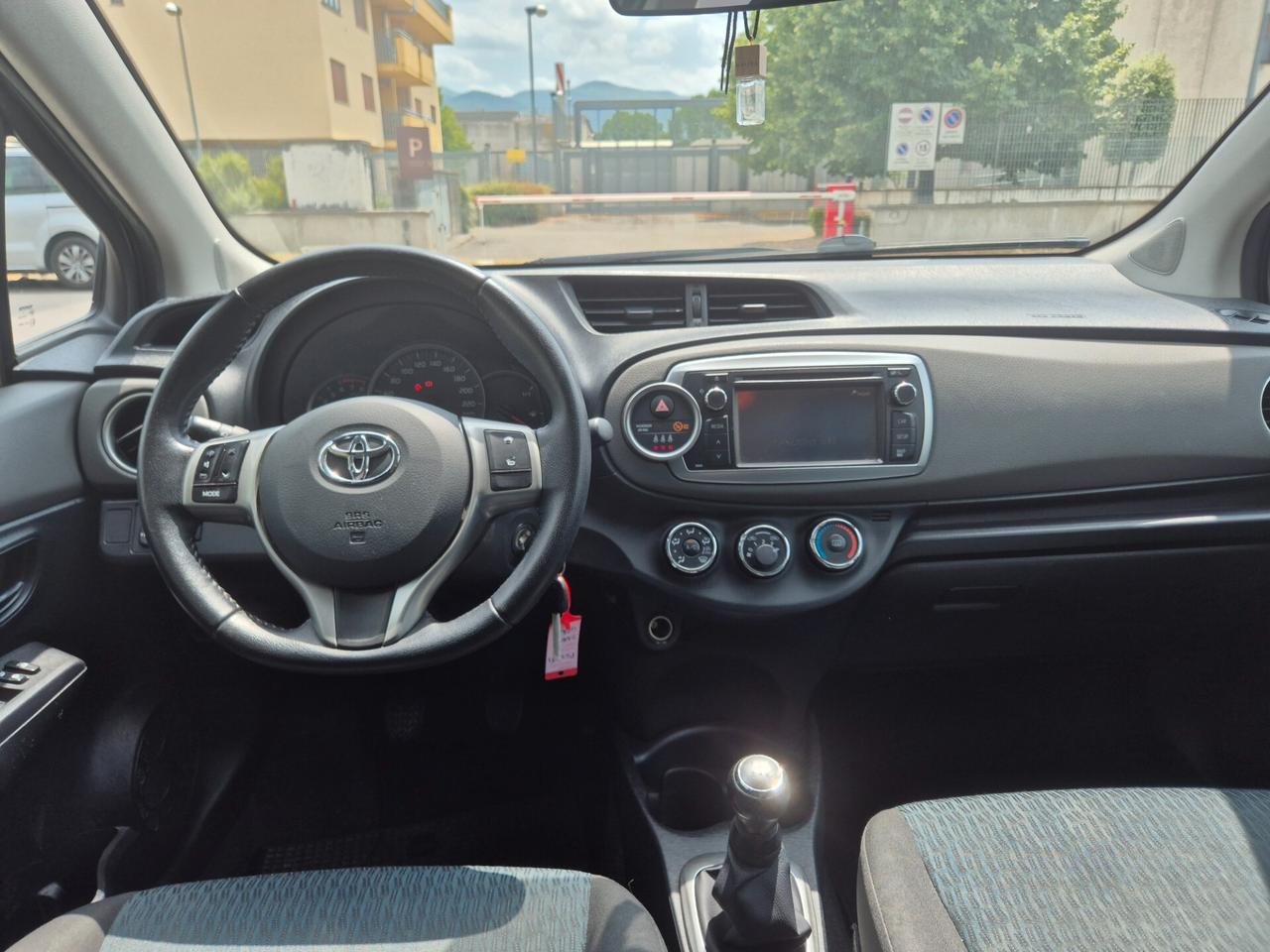 Toyota Yaris 1.0 5 porte Lounge BELLISSIMA