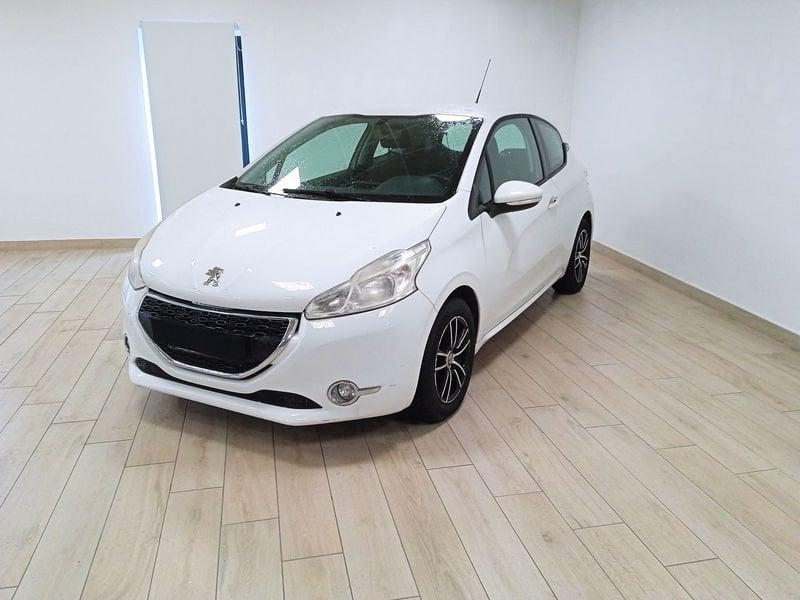 Peugeot 208 1.2 VTi 82 CV 3 porte Allure