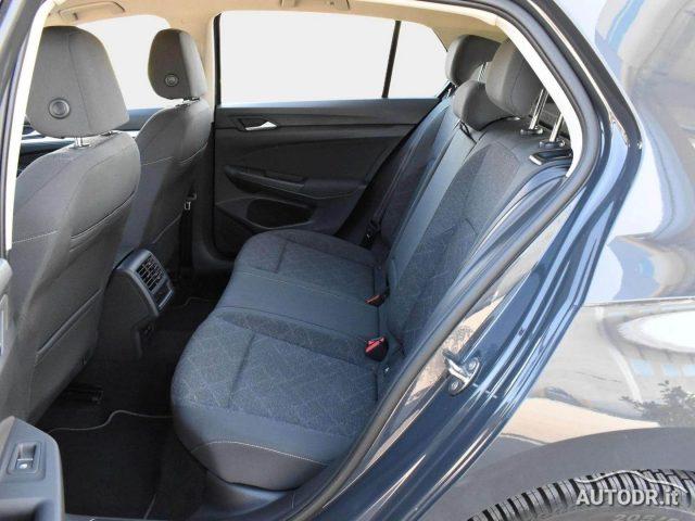 VOLKSWAGEN Golf 1.5 TGI 130cv DSG Life VIRTUAL CARPLAY ACC KM CERT