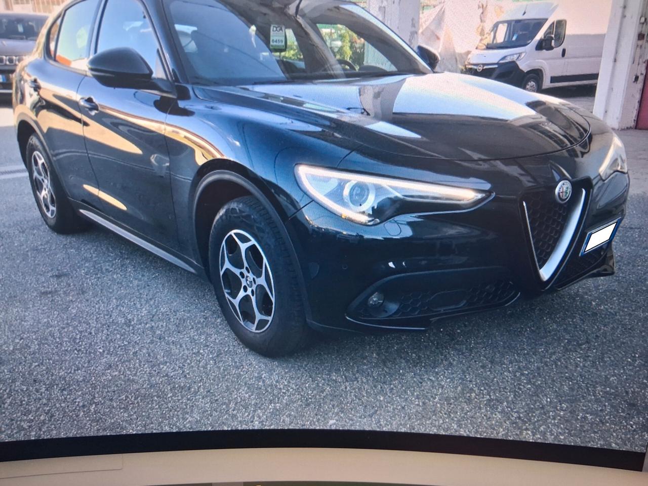 Alfa Romeo Stelvio 2.2 Turbodiesel 190 CV AT8 Q4 Business