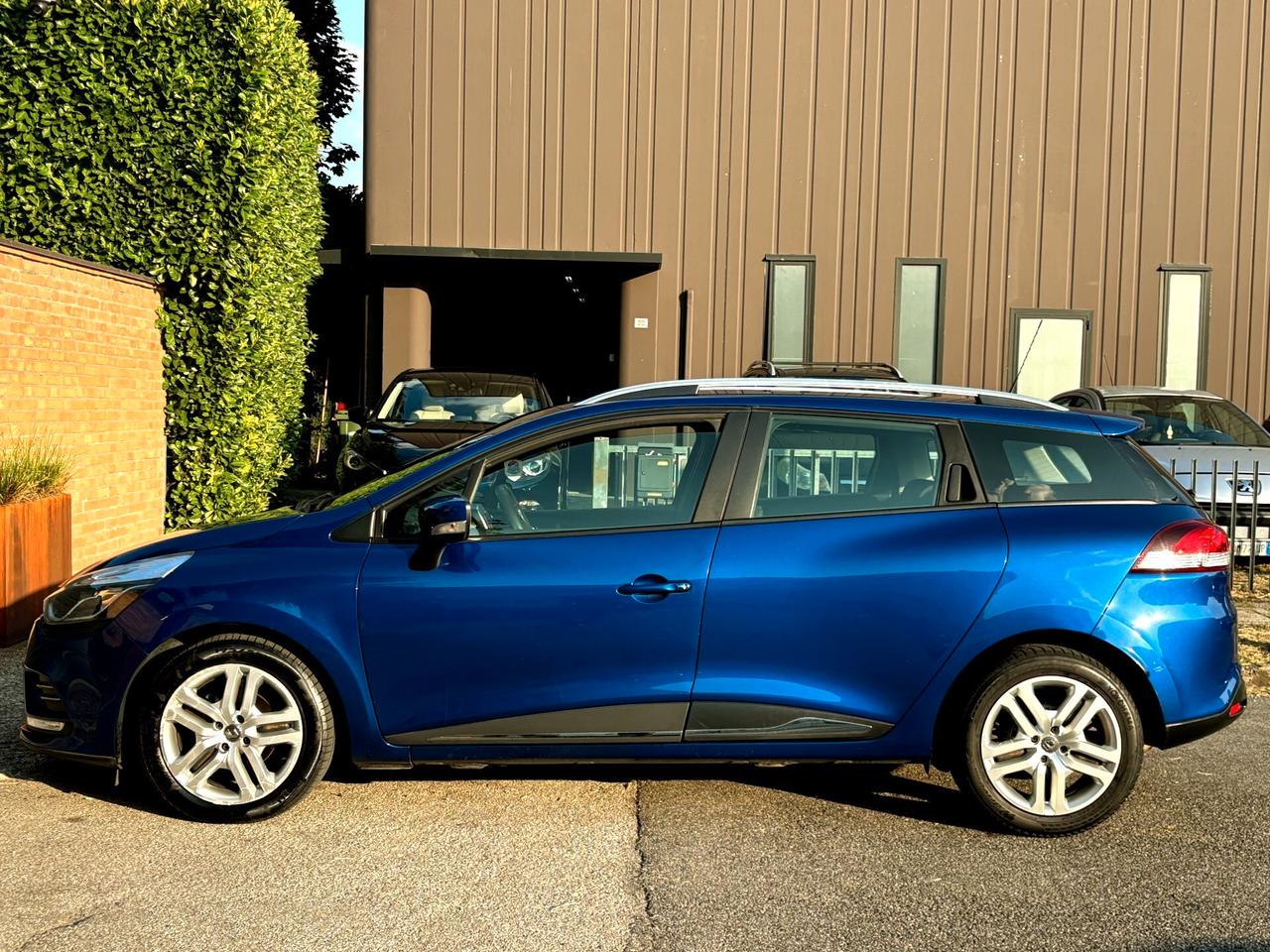 RENAULT CLIO 1.5D-EURO 6-Motore con 145000KM-2018