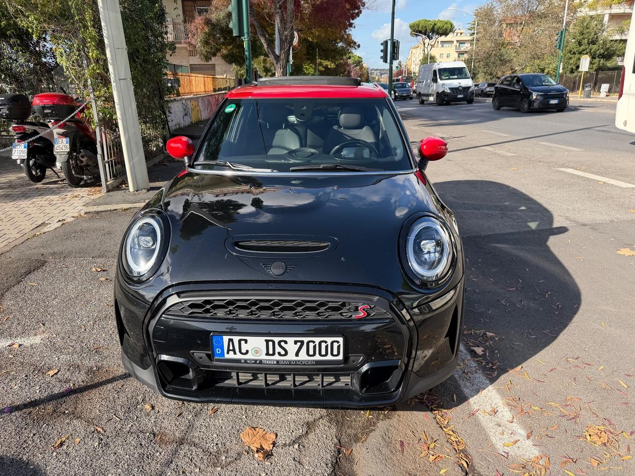 Mini Cooper S 2.0 XL Aut. 5 porte Pdc Navi Pelle