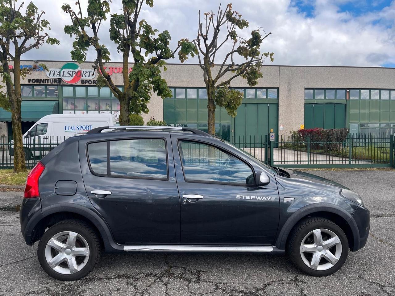 Dacia Sandero Stepway 1.6 8V GPL 85CV