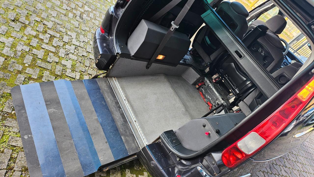 Citroen C8 2.0 HDi PER DISABILI