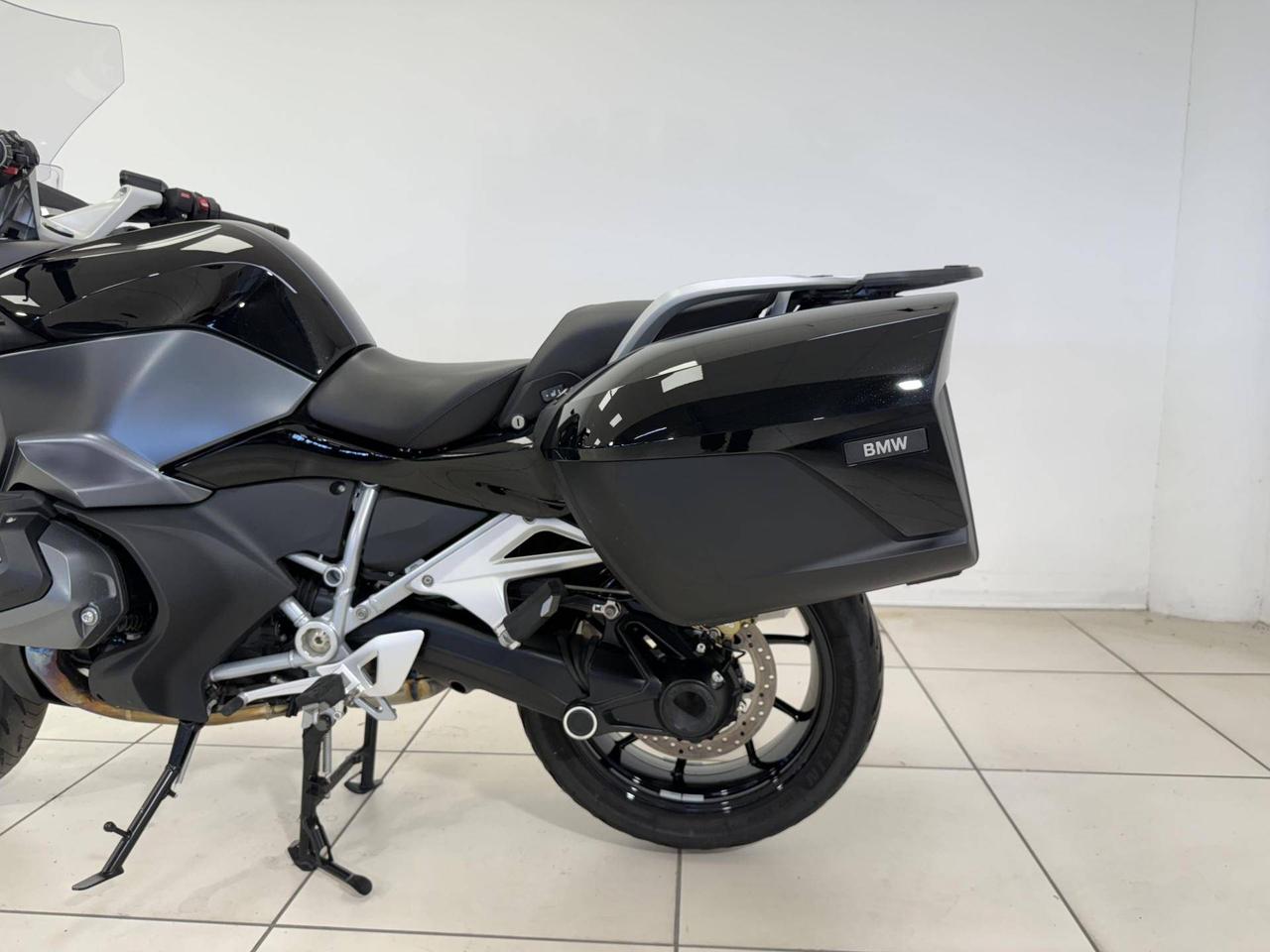 BMW R 1250 RT Triple Black