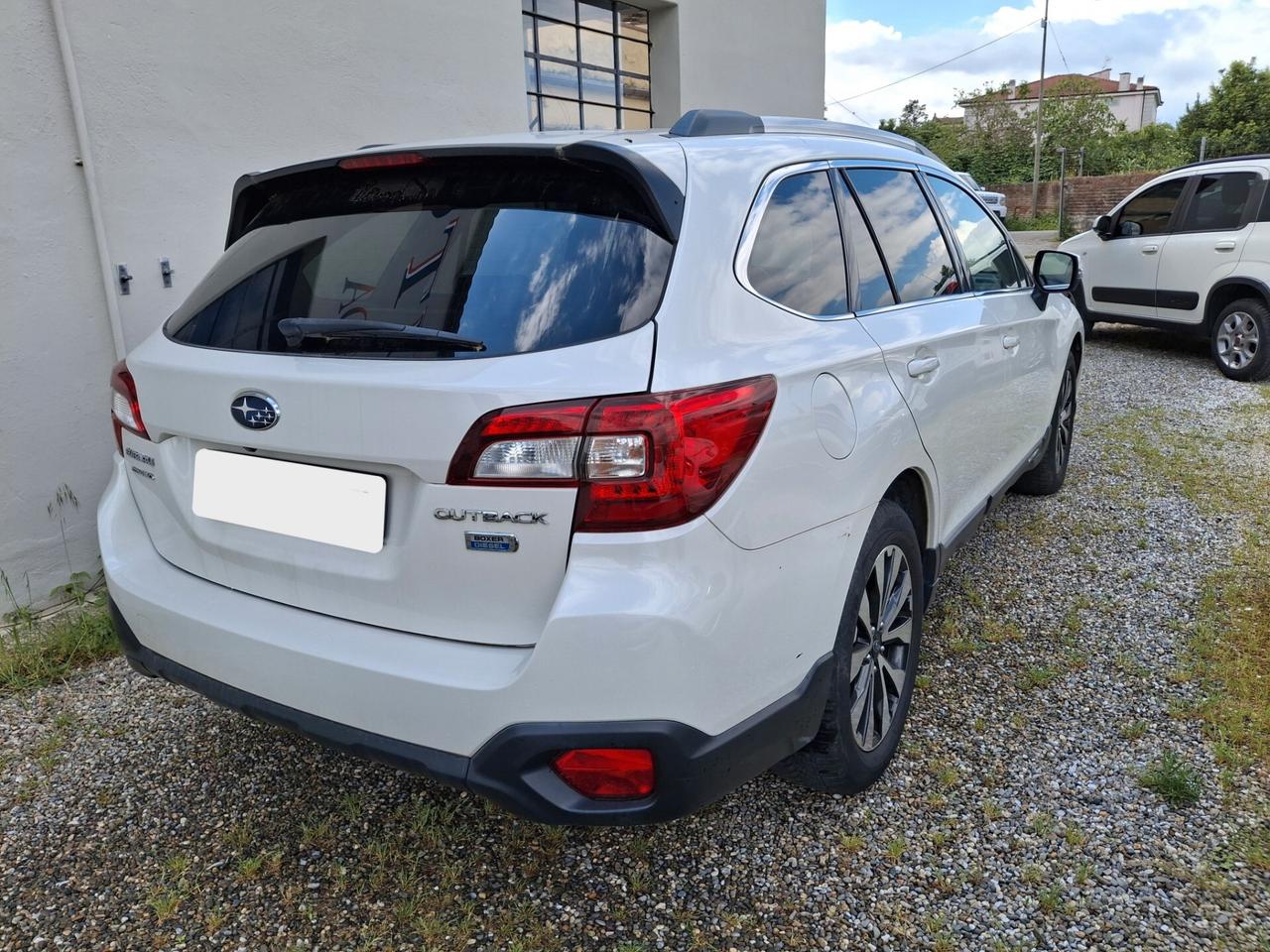 Subaru OUTBACK 2.0d Lineartronic Unlimited