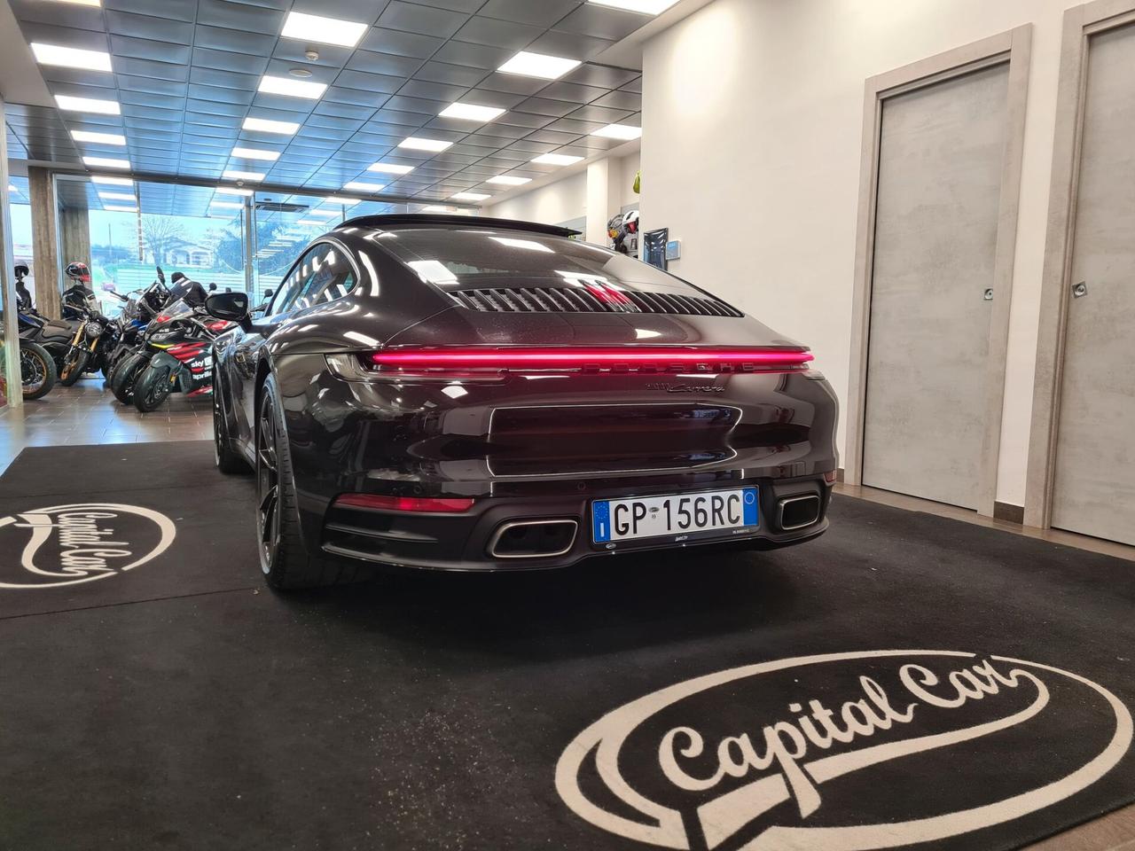 Porsche 911 Carrera