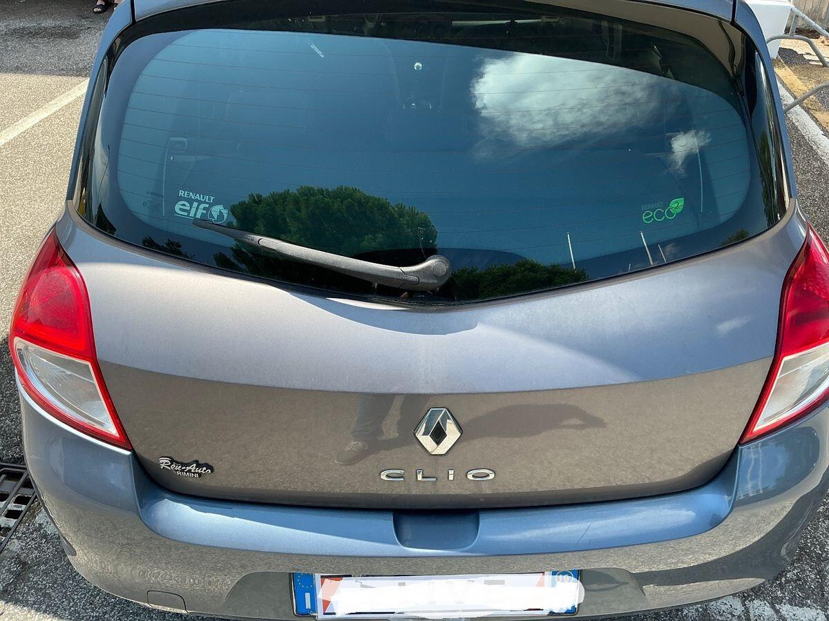 Renault Clio 1.2 16V 5 porte Dynamique