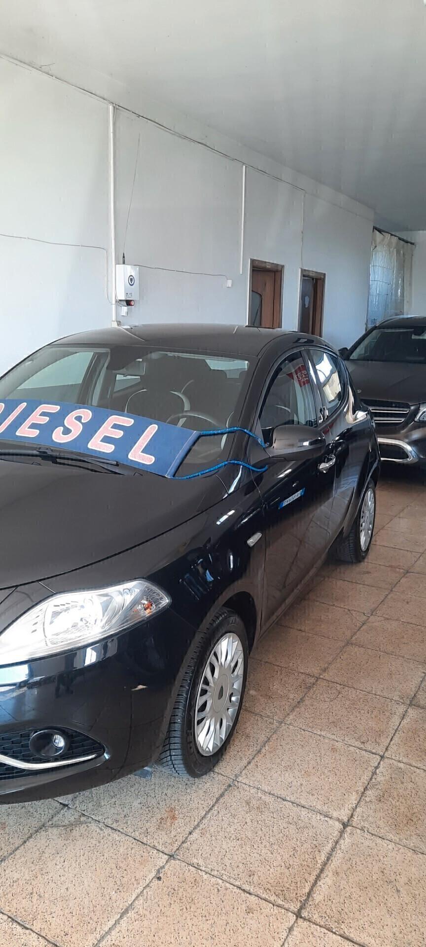 Lancia Ypsilon 1.3 MJT 16V 95 CV 5 porte S&S Mya