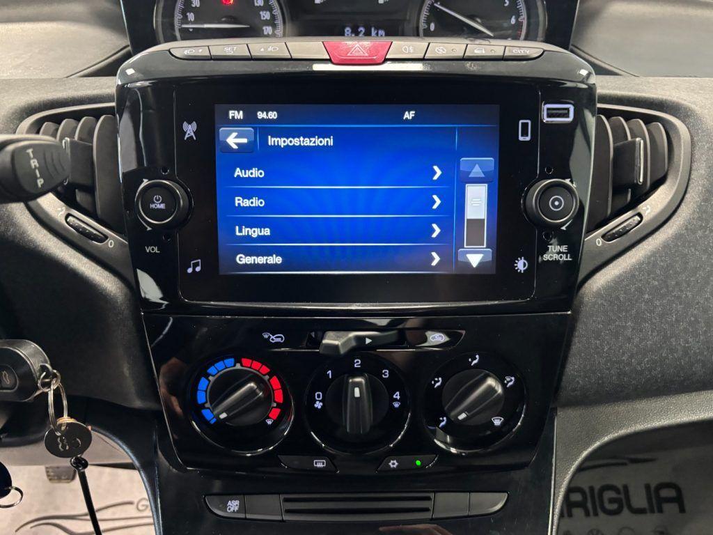 Lancia Ypsilon 1.0 Benzina Hybrid Ecochic Gold 5 Porte