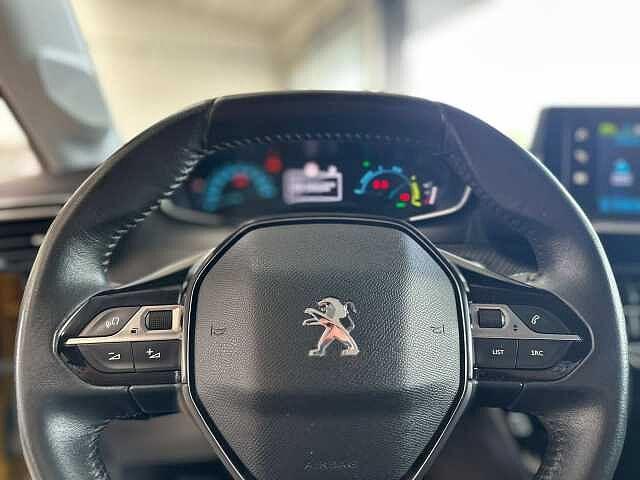 Peugeot 208 motore elettrico 136 CV 5 porte Active Pack