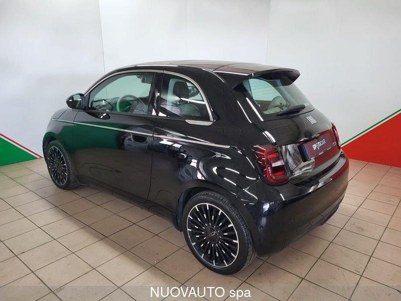 FIAT 500 La Prima Berlina 42 kWh