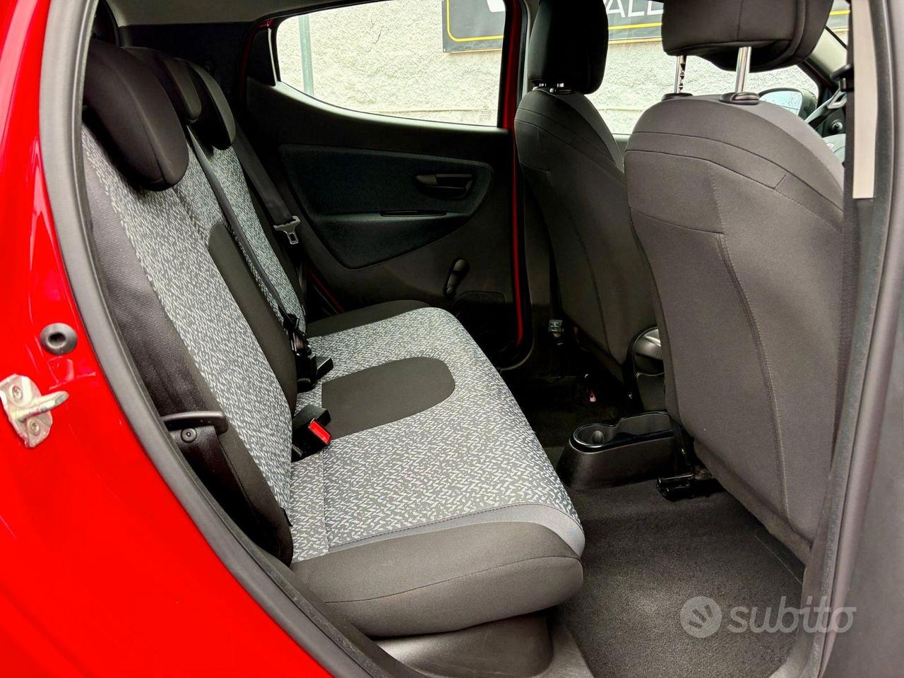 LANCIA Y 1.0 Benz/Hybrid Ecochic 99.000 KM!!! 70cv