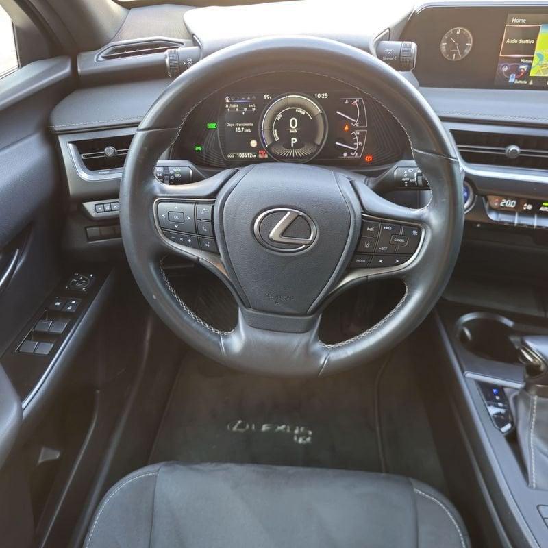 Lexus UX Hybrid Business