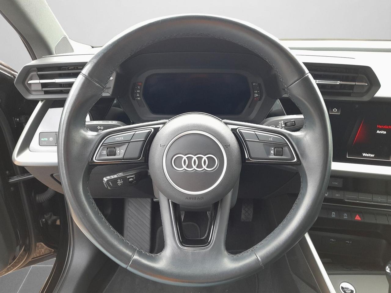 Audi A3 SPB 30 TFSI Business