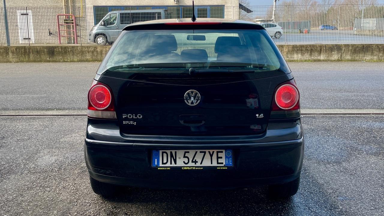 VOLKSWAGEN POLO 1.4 COMFORT BIFUEL-G 80CV