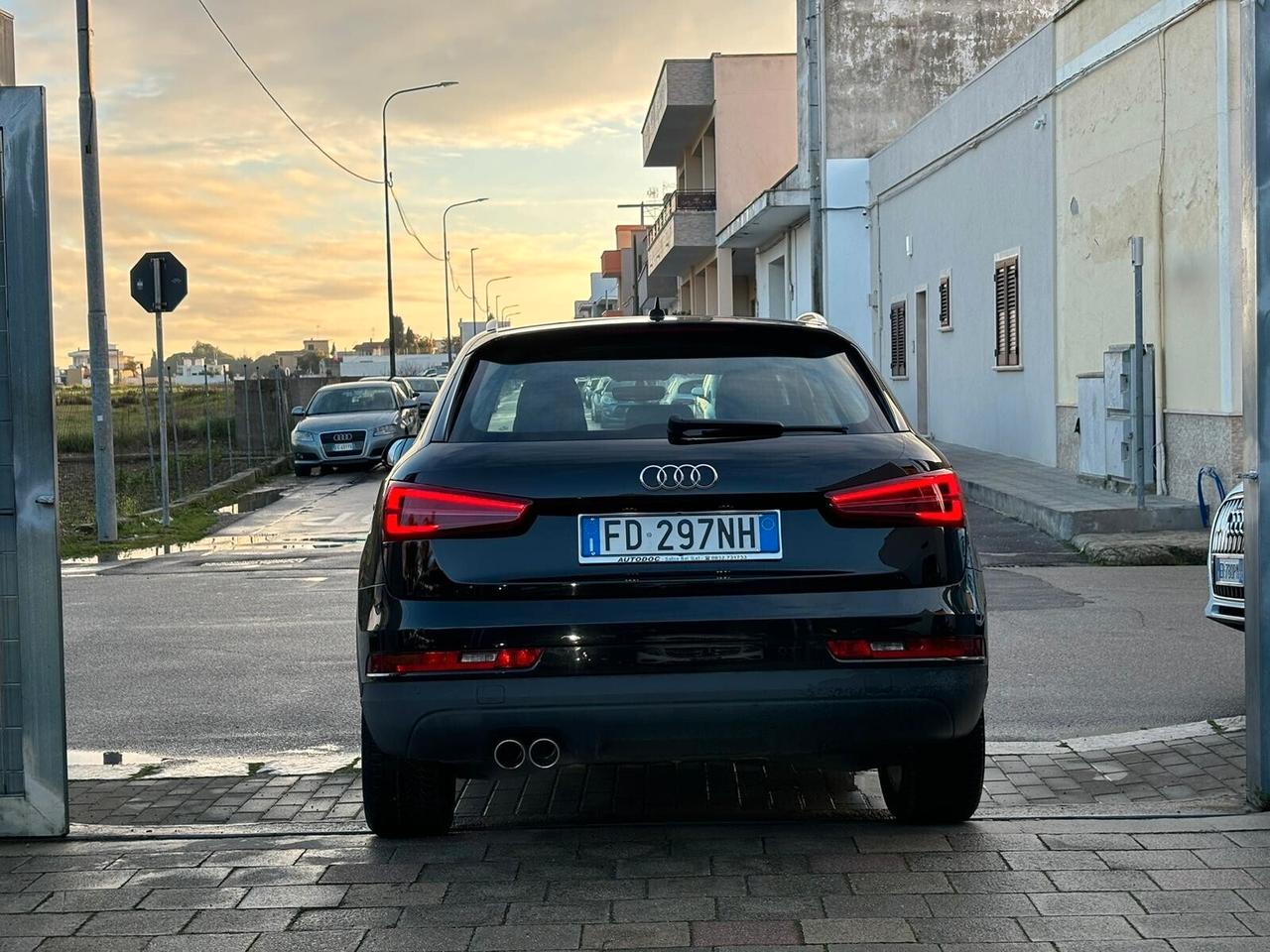 Audi Q3 2.0 TDI 120cv NEOPATENTATI - 2016