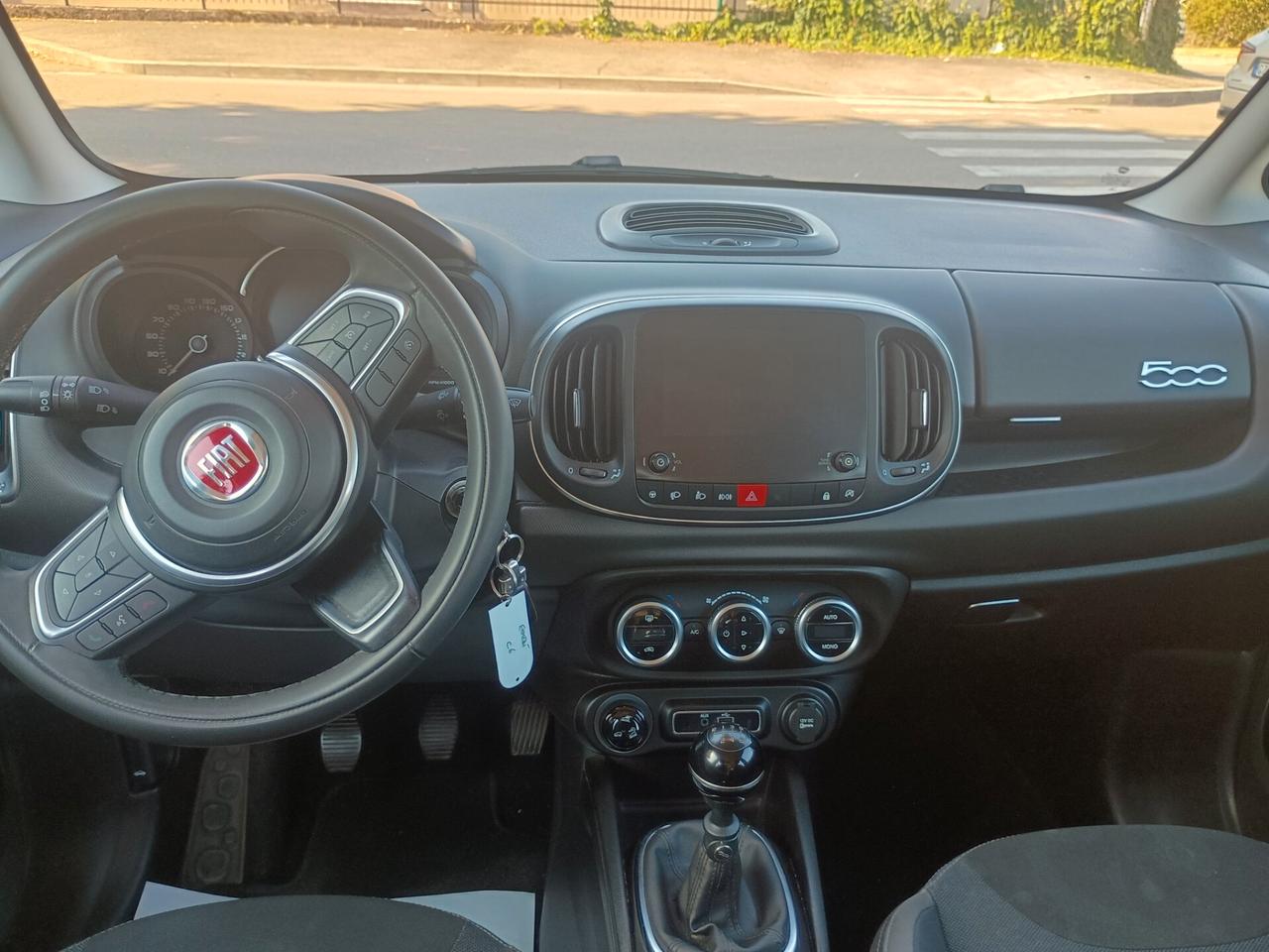 Fiat 500L 1.6 Multijet 120 CV Mirror